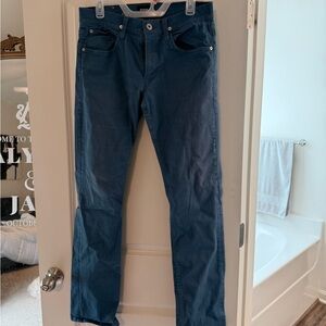 Men's Blue Jeans